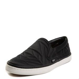 Ugg soledad slip on sneakers